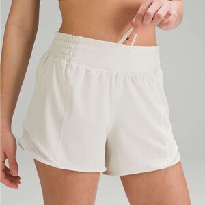 Lululemon Hotty Hot High-Rise
Lined Short 4" in Bone, size 6